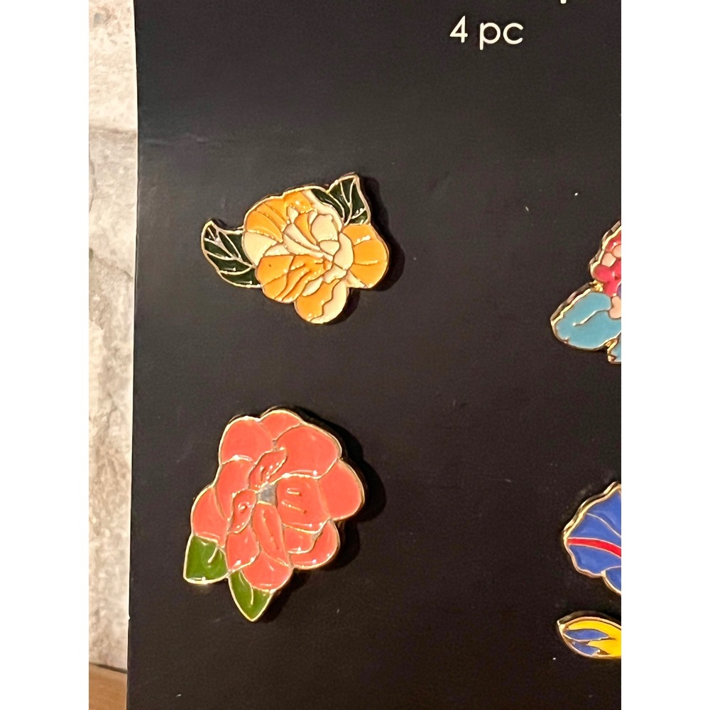 Set of‎ 4 Enamel Floral Pins NWT - Picture 2 of 5